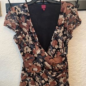 Brown tone, multicolor, blouse, V-neck.